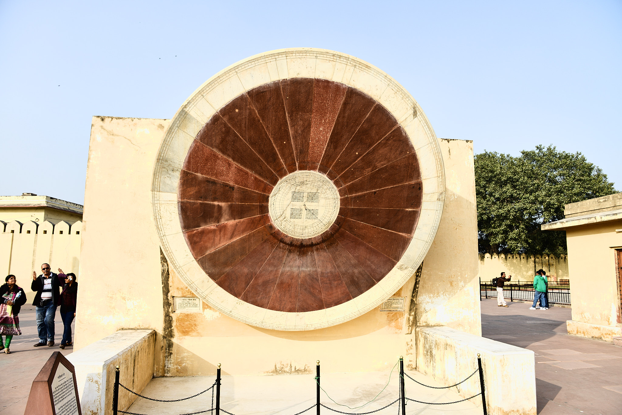 20140105 400 잔타 만타 자이푸르(천문 관측 기구)